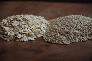 Rolled Oats on the left and Steel Cut Oats on the right.